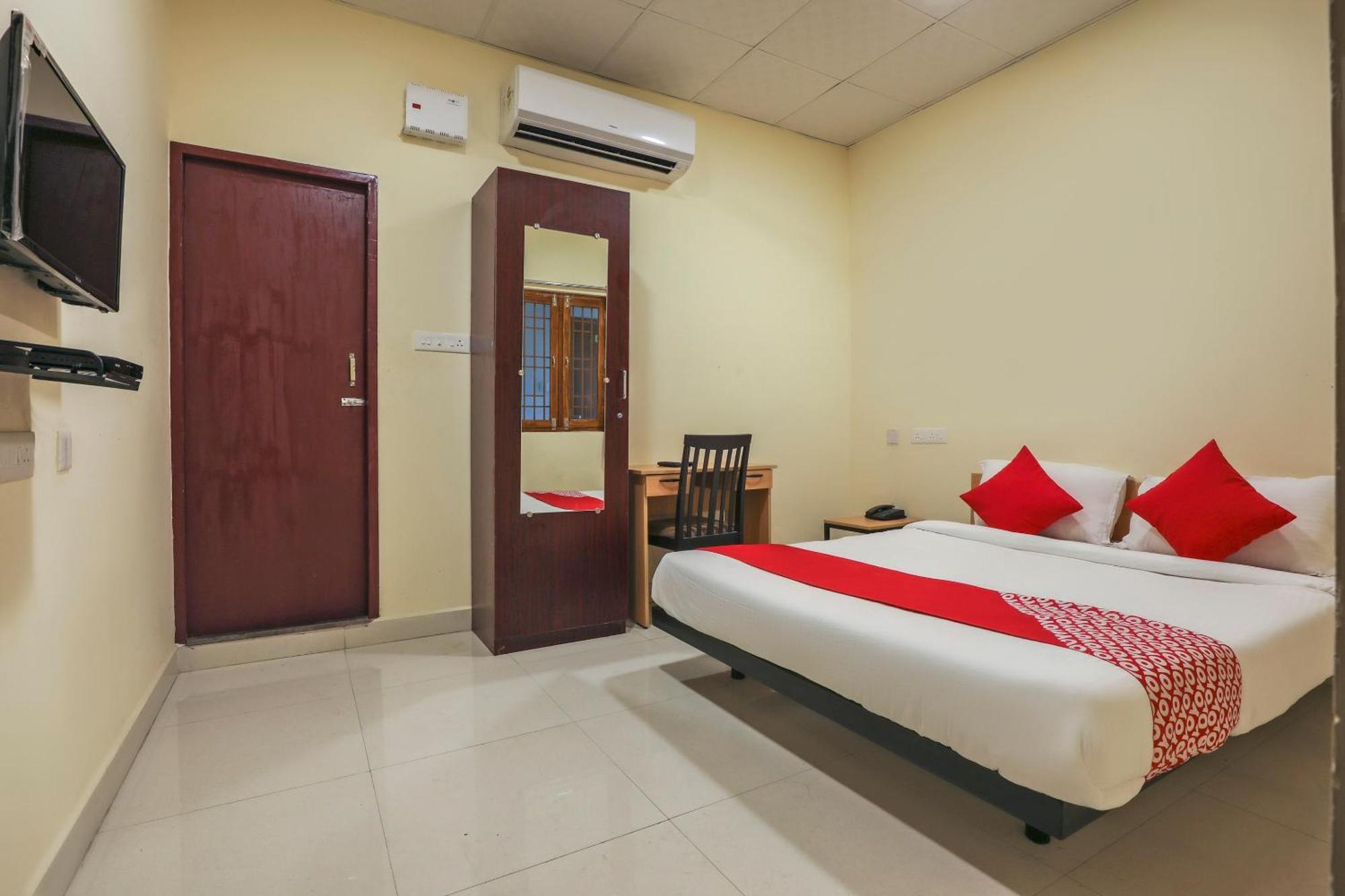Hotel O Om Sakthi Hotel Pondicherry Luaran gambar